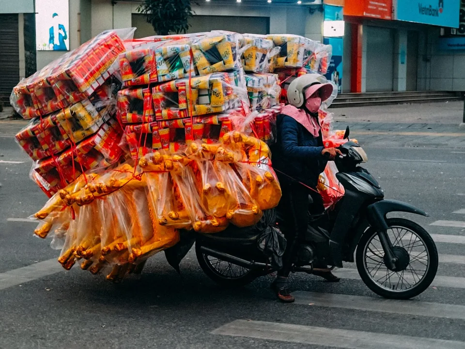 Xe tải nhỏ chở hàng